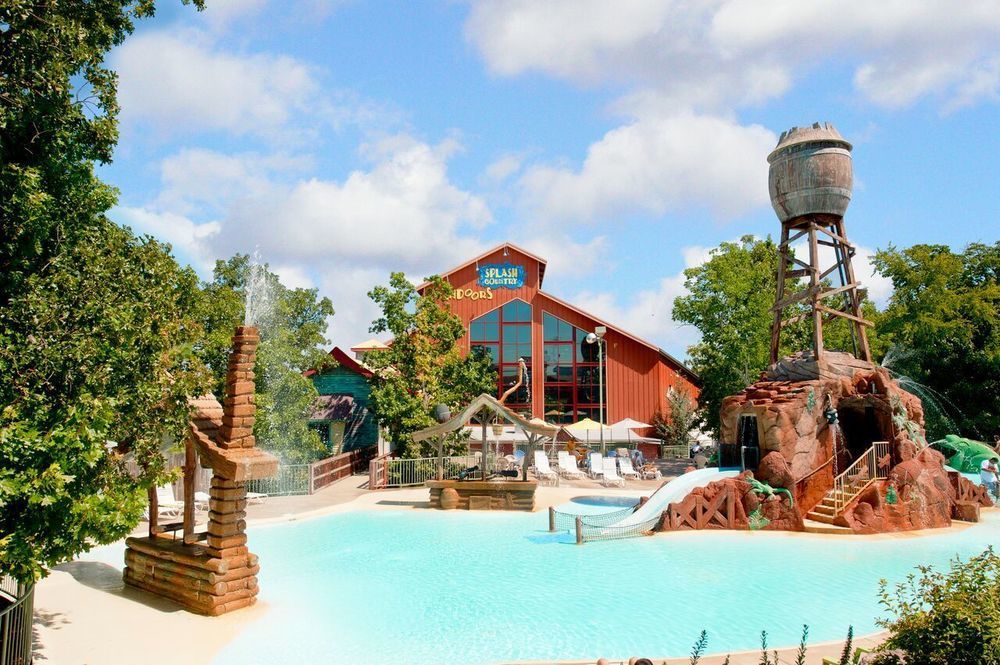 Grand Country Waterpark Resort Branson Exterior photo
